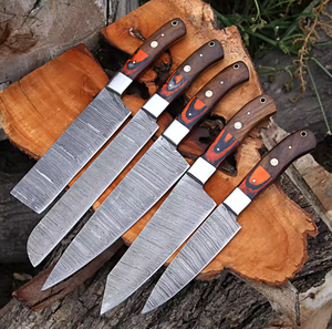 Ensemble de couteaux de chef professionnels PRESTIGE BLADES en acier Damas à 67 couches, 5 pièces, fabriqués à la main, ambidextres, à lame droite - Product Image 1
