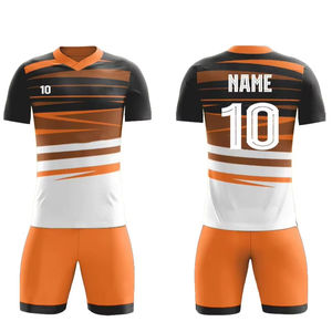 Diseños personalizados y color de secado rápido 100% poliéster de alta calidad al por mayor nombre Número Logo fútbol completo equipo de fútbol uniforme - Product Image 1
