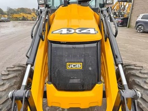 Chargeuse-pelleteuse diesel JCB 3DX d'origine neuve avec pompe hydraulique et boîte de vitesses Bosch à vendre - Product Image 4