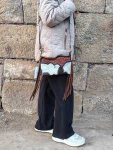 Vente en gros de sac à bandoulière en cuir véritable de style dame petit sac à main à bandoulière pour femmes sac à bandoulière d'été bohème pour Western - Product Image 3