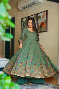 New Designer Casual & Formal Wear Pure <b>Viscose</b> Rayon Designer Print Anarkali <b>Top</b> With Rayon Bottom With Chinon Printed Dupatta - Product Image 2