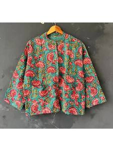 Veste Kantha en coton faite à la main pour femmes broderie imprimée de blocs floraux décorée bouton de manteau court respirant tissé hiver - Product Image 6