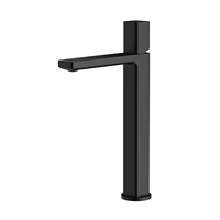 Table de toilette carrée pour lavage des mains sous le robinet chaud et froid de l'hôtel haut de gamme Robinet de salle de bain chromé en laiton