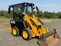 Chargeuse-pelleteuse sur pneus JCB 1CX, équipement de construction compact