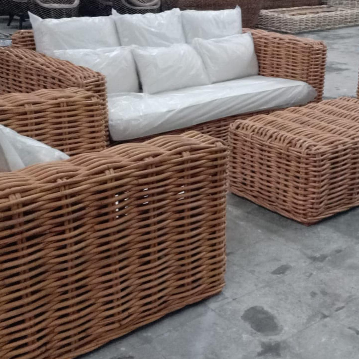 สีน้ำตาล