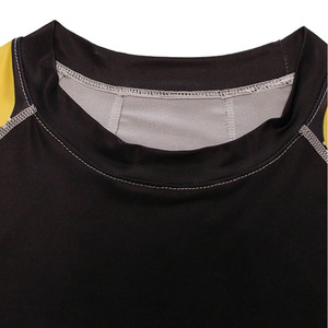 Rashguard pour homme à col rond et manches longues UPF50+ écologique, personnalisable et respirant pour les activités printemps/été - Product Image 4