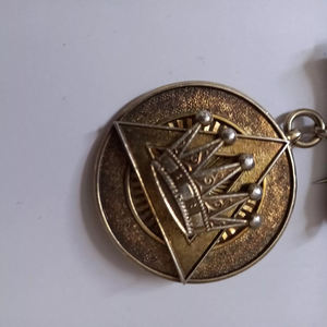 Joya de Pecho Masónica de Plata de Ley del Arco Real, Joyería de Alta Calidad Hecha a Medida, Insignia Personalizada 2025 - Product Image 3