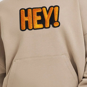 Sweat à capuche surdimensionné confortable et de couleur unie brodé en 3D pour femmes au prix de gros - Product Image 3