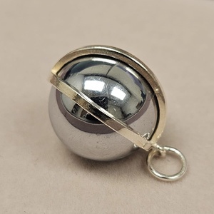 Colgante de Amuleto Vintage de Buena Suerte |   Cierre de Aleación de Zinc Plateado + Bola de Acero Cromado |   Joyería de Bola de la Fortuna - Product Image 4