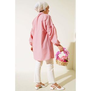 เสื้อเชิ้ตปักลายดอกไม้มีจีบ - Product Image 4