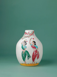 Ensemble de vases décoratifs peints à la main, art Pattachitra, histoire d'amour Radha Krishna, vases floraux décoratifs pour le salon, décoration de la maison - Product Image 2