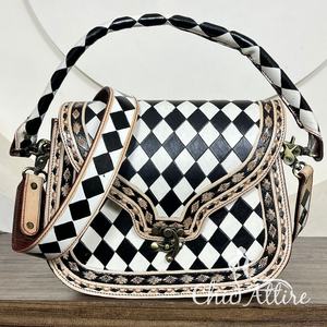 Bolso bandolera de cuero a cuadros con cierre giratorio de estilo occidental para mujer - Product Image 1
