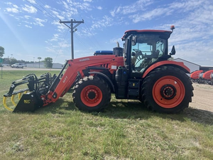 Tracteur à roues 4x4 BX25D légèrement utilisé avec boîte de vitesses et pompe à engrenages de 70 CV - Équipement agricole à haute productivité - Product Image 2
