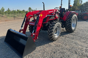 รถแทรกเตอร์มือสอง Mahindra 6075 Power Shuttle รุ่น 6000 ซีรีส์ เครื่องยนต์ Kubota พร้อมปั๊ม สำหรับงานเกษตรกรรม ขาย - Product Image 3
