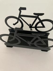 ที่ใส่ผ้าเช็ดปากลายใบไม้สีทอง งานฝีมือ เหมาะสำหรับห้องอาหาร โต๊ะครัว และการจัดงาน ผลิตด้วยมือจากอินเดีย - Product Image 4