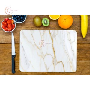 Bloc à découper en marbre blanc avec impression dorée et vaisselle de qualité supérieure Planche de boucher naturelle pour la maison et la cuisine - Product Image 1
