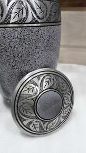 Urne de voyage pour cendres approuvée par la TSA à la demande, sûre et sécurisée pour le transport d'un être cher, disponible à un prix abordable - Product Image 4