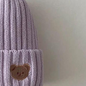 Bonnets en tricot de couleur unie de qualité supérieure, unisexe, impression de logo personnalisée, impression numérique disponible, toutes les couleurs et tailles, style streetwear courant - Product Image 2