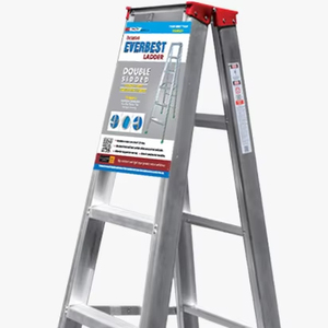 Escalera plegable de aluminio ligera con plataforma antideslizante ancha para seguridad - Product Image 1