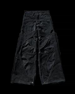 Jeans en denim patchwork brodés de style streetwear pour hommes, jeans amples déchirés, pantalon à jambes larges gothique - Product Image 3