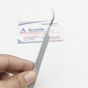 Pince à épiler J-Curve en acier inoxydable de haute qualité Extension de cils à paillettes argentées Produit de beauté durable en gros - Product Image 2