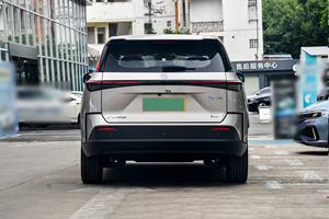 รถยนต์ไฟฟ้ารุ่นปี 2025 ใช้ระบบขับเคลื่อนอัจฉริยะแบบร่วมกัน ชิปประมวลผลประสิทธิภาพสูง ระบบเกียร์อัตโนมัติ R18 EV - Product Image 4