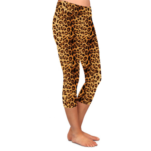 Custom Sublimated Printed <b>Women</b> Summer <b>Capri</b> High Yoga Waist Spandex Polyester Material Quick Dry Woman <b>Capri</b> Yoga Legging - Product Image 2