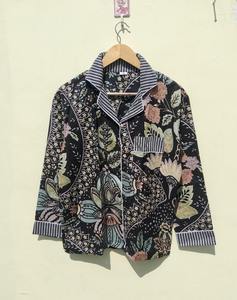 Conjunto de Pijama de Manga Larga de Algodón Orgánico con Estampado a Mano, Ropa de Dormir Unisex para Verano, Ropa de Estar en Casa, Diseño Floral Elegante - Product Image 2