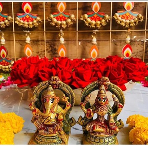 Diya colgante de pared regalo de inauguración Templo de Ganesha Pichwai telón de fondo Diwali boda india decoración Haldi Mehndi decoración de escenario - Product Image 1