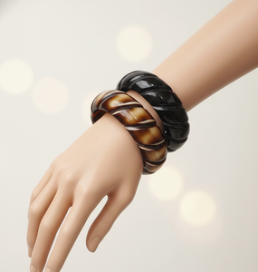 Bracelets en résine tendance gravés à la main |   Bracelets brillants et anciens pour femmes |   Bijoux de mode européens en gros - Product Image 2