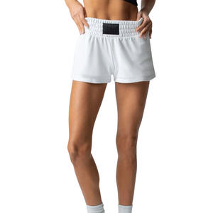 Pantalones cortos de lucha para mujer OEM diseñados a medida para entrenamiento de boxeo con etiqueta privada de tela transpirable y logotipo de marca - Product Image 1
