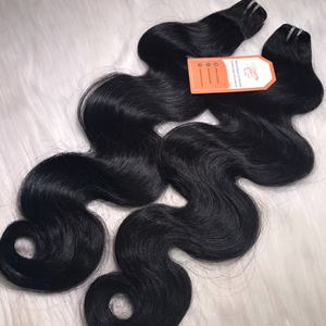 Prix de gros bon marché Paquets de cheveux ondulés corporels Extensions de cheveux de trame 100% de cheveux humains Expédition dans le monde entier - Product Image 1