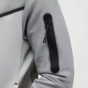 Vente en gros de vêtements de sport tech de luxe de haute qualité personnalisés de grande taille pour hommes ensemble de jogging survêtement pour hommes - Product Image 5