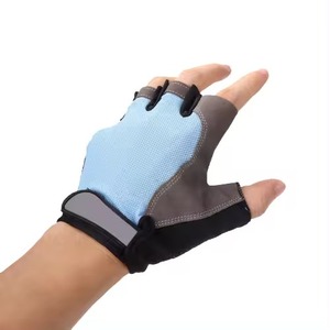 Gants de fitness de haute qualité avec logo personnalisé Vente en gros par bon fabricant Nouveau style Meilleur matériel Bon marché pour le sport - Product Image 5