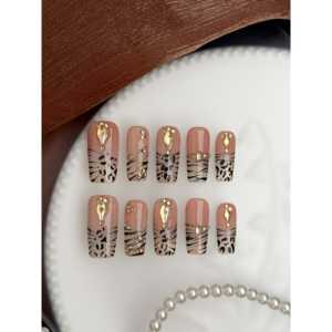Décorations d'ongles de luxe Golden Safari, art des ongles à poser, décorations d'ongles haut de gamme - Product Image 1