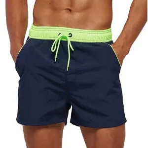 Corsetto Fitness all'ingrosso Sport da uomo a doppio strato pantaloni ad asciugatura rapida pantaloncini da Jogger per ginnastica da uomo che corre da uomo pantaloni corti da spiaggia