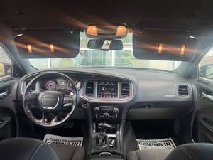Dodge Charger GT Luxury 2018 usado en venta a bajo precio - Product Image 2