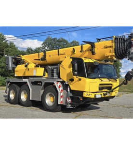Grue tout-terrain hydraulique d'occasion Grovez GMK3060L-1 2023, capacité de 65 tonnes, moteur 340 CV, garantie de plus de 5 ans, 79 370 lb MVM, boîte de vitesses Pu - Product Image 1