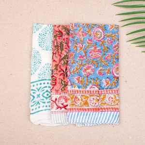 Bandana en coton fait main, écharpe bohème, bandeau pour cheveux, écharpe légère d'été, cadeau unisexe - Product Image 1