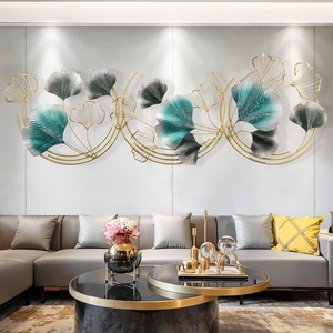 ภาพแนวอาร์ตเดคโคทำจากทองเหลืองโลหะดีไซน์แบบอินเดียตกแต่งผนังด้วยลวดทรงใบใหญ่สีดำสีเขียว - Product Image 1