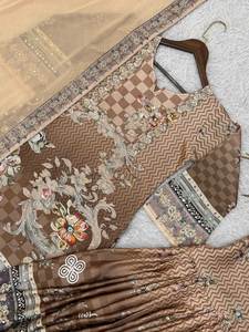 Conçu pour les occasions célébratives / les fêtes / les événements spéciaux, costume Salwar trois pièces spécial pour femmes ou filles, tenue spéciale de SIE. - Product Image 5