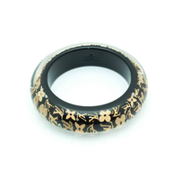 Pengiriman cepat gelang Resin dibuat dengan Resin alami kustom Resin warna-warni perhiasan gelang wanita produk terlaris
