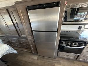 Winnebago V-i-s-t-a 29V d'occasion 2021 prêt à être vendu - Product Image 6