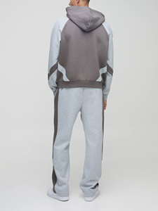 Vente en gros de streetwear personnalisés Survêtement surdimensionné pour hommes 100% coton Ensemble 2 pièces de haute qualité avec fermeture éclair et pantalon de survêtement - Product Image 3