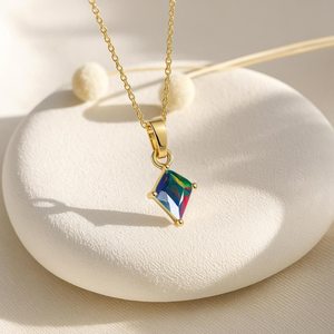 Feu Noir Opale Cerf-Volant Pierres Précieuses Pendentif Collier Opale Naturelle En Argent Sterling 925 Plaqué Or 14K Pierre De Naissance Cadeau Pour Elle - Product Image 3