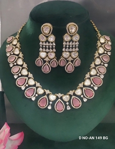 Collar Clásico de Gargantilla para Mujer, Modelo an 149 BG/D-4, Latón con Moissanita y Kundan, Diseño Floral, para Bodas y Aniversarios - Product Image 4