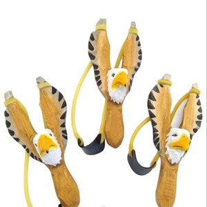 מגולף יד צבוע עץ slingshot מעוצב בעלי חיים חיצונית מעוצב