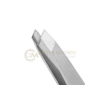Professional High Quality Mini Comb Stainless Steel Slanted Tip Eyebrow Tweezers Custom Logo/Color Packaging Custom Size DAVID - Product Image 3