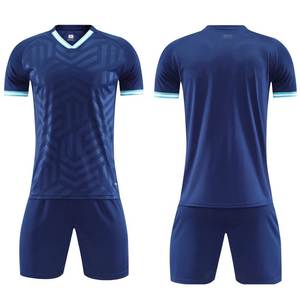 Ropa de fútbol para hombres Conjunto de camisetas en blanco personalizable Servicio OEM para camisetas de fútbol y uniformes para niños - Product Image 2