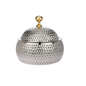 La plus grande conception de casseroles isolées servant une marmite arrondie servant des aliments isolés marmite de style traditionnel à double paroi - Product Image 6